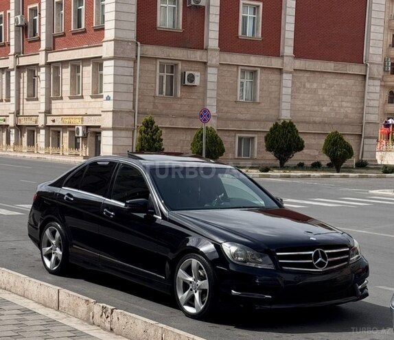 Mercedes C 250 2014, 200,000 km - 1.8 л - Bakı