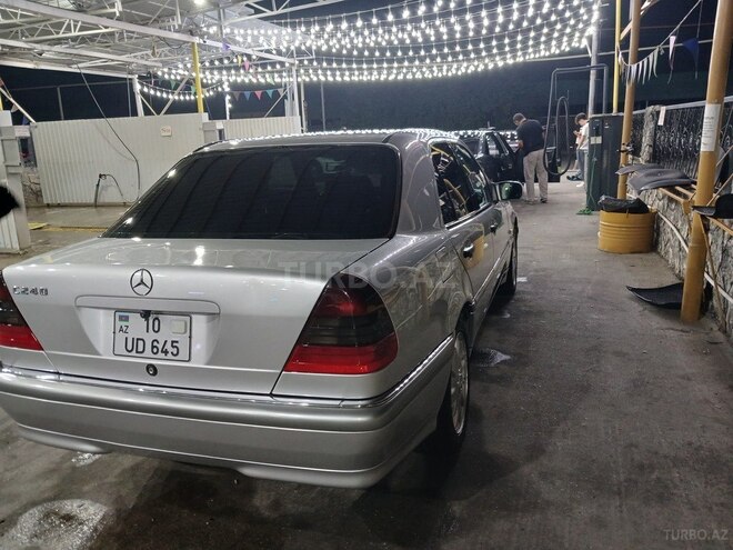 Mercedes C 240 1998, 240,000 km - 2.4 l - Ağcabədi
