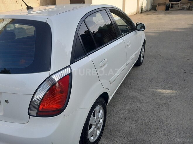 Kia Rio 2011, 240,075 km - 1.4 l - Bakı