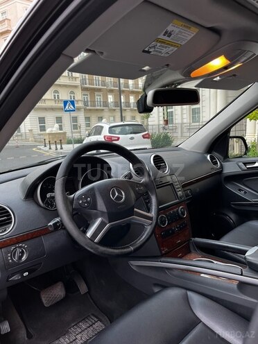 Mercedes GL 450 4MATIC 2009, 270,000 km - 4.7 l - Bakı