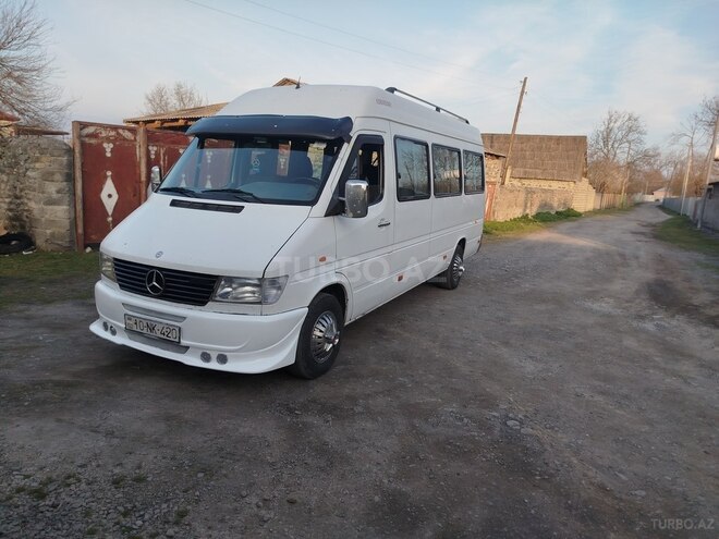 Mercedes Sprinter 312 1996, 608,808 km - 2.9 l - Zaqatala