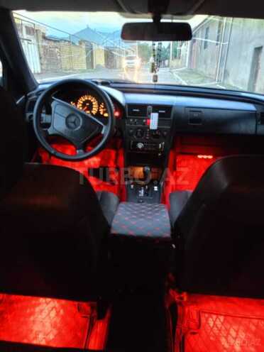 Mercedes C 180-5