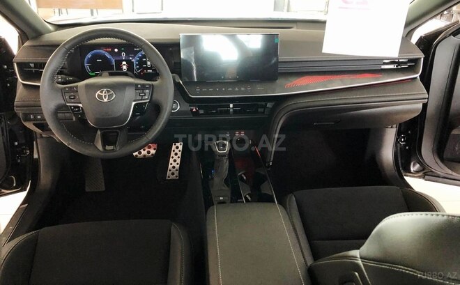 Toyota Camry-12