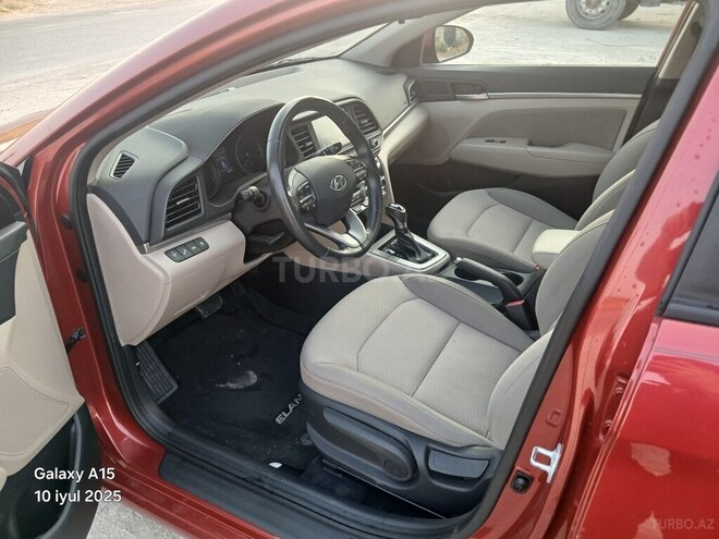 Hyundai Elantra 2019, 133,576 km - 2.0 l - Bakı