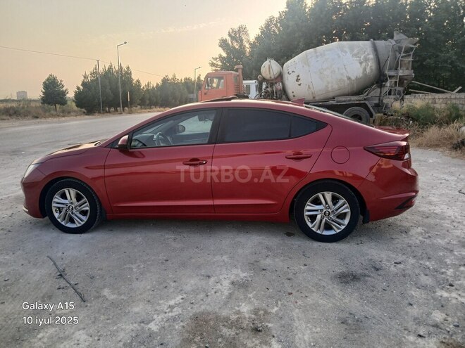 Hyundai Elantra 2019, 133,576 km - 2.0 l - Bakı