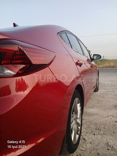 Hyundai Elantra 2019, 133,576 km - 2.0 l - Bakı