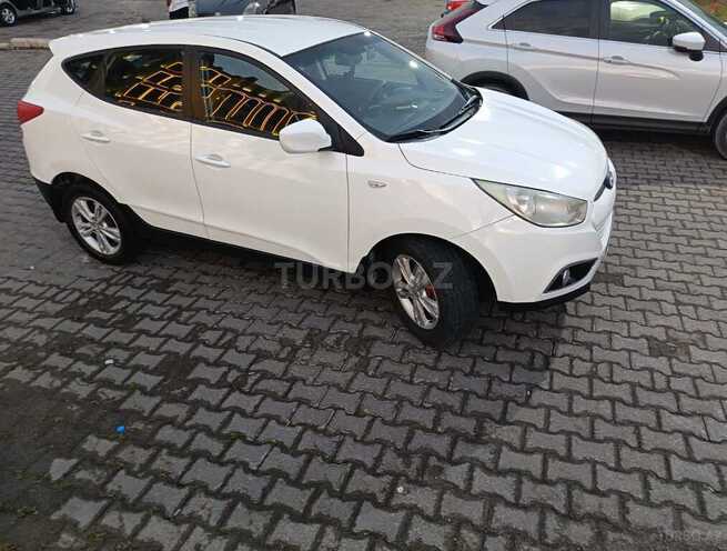 Hyundai ix35 2011, 224,000 km - 2.0 l - Bakı