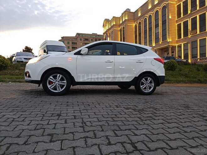Hyundai ix35 2011, 224,000 km - 2.0 l - Bakı