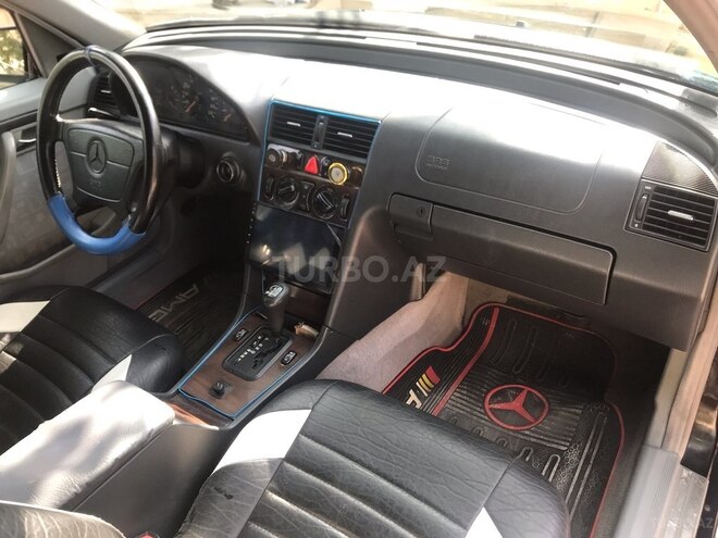 Mercedes C 220 d 1997, 125,744 km - 2.2 l - Sumqayıt