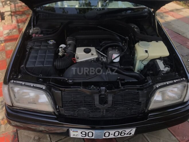 Mercedes C 220 d 1997, 125,744 km - 2.2 l - Sumqayıt