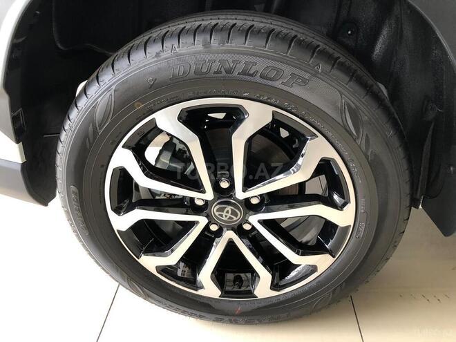 Toyota Frontlander-17