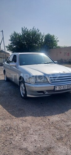 Mercedes C 180-2