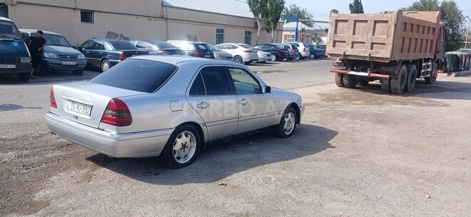 Mercedes C 180-5
