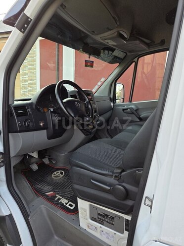 Mercedes Sprinter 515-8