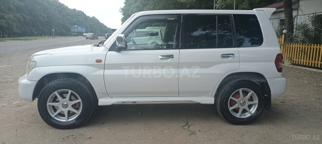 Mitsubishi Pajero io 2001, 320,960 km - 2.0 l - Bakı