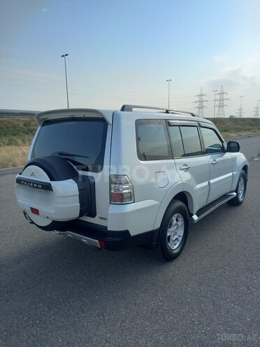 Mitsubishi Pajero 2007, 210,000 km - 3.0 l - Bakı