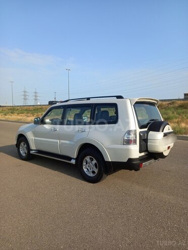 Mitsubishi Pajero 2007, 210,000 km - 3.0 l - Bakı