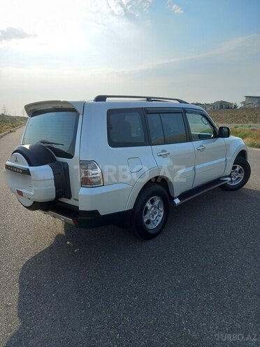 Mitsubishi Pajero 2007, 210,000 km - 3.0 l - Bakı