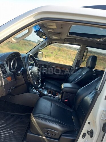Mitsubishi Pajero 2007, 210,000 km - 3.0 l - Bakı