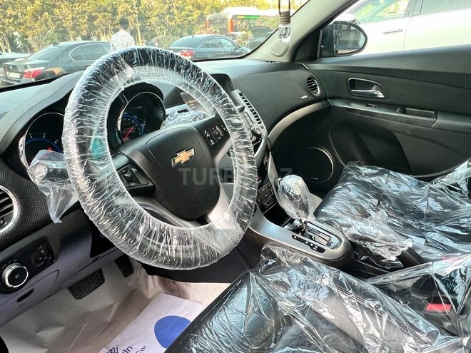 Chevrolet Cruze-6