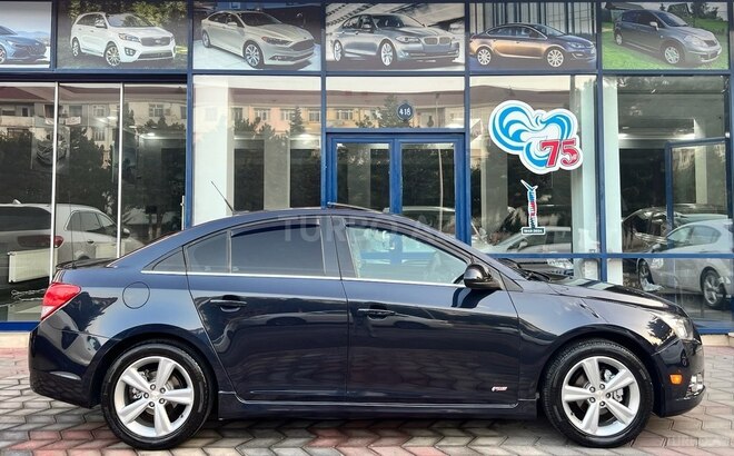 Chevrolet Cruze-11