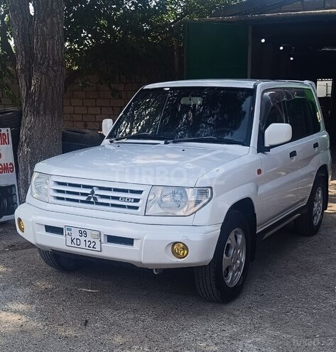 Mitsubishi Pajero io 1999, 300,000 km - 1.8 l - Bakı