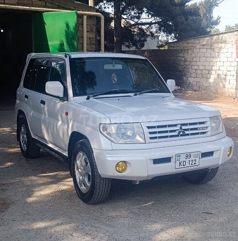 Mitsubishi Pajero io 1999, 300,000 km - 1.8 l - Bakı