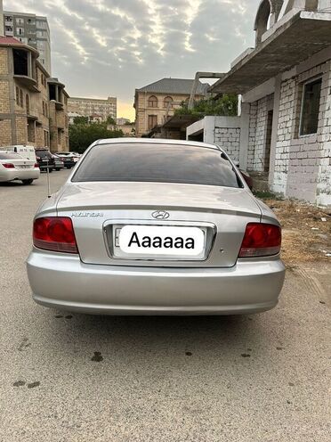 Hyundai Sonata 2005, 495,000 km - 2.0 l - Bakı