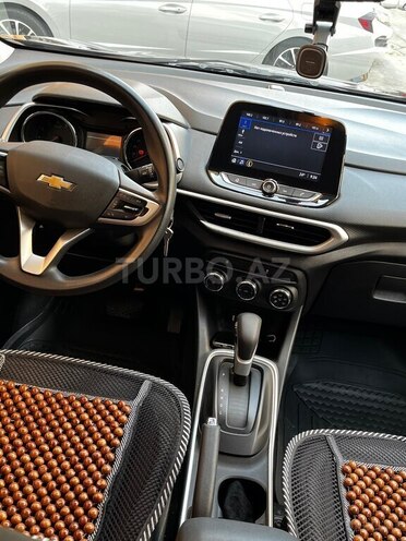 Chevrolet Tracker-6