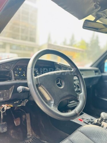 Mercedes 190 1992, 289,637 km - 1.8 l - Bakı