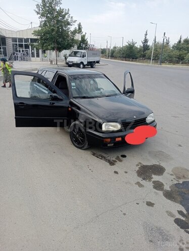 Volkswagen Golf 1996, 124,563 km - 2.0 l - Ağdaş