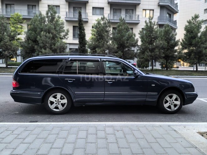 Mercedes E 200 1998, 272,000 km - 2.0 l - Bakı