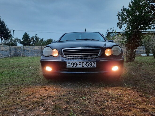 Mercedes C 200 2000, 450,000 km - 2.0 л - Lənkəran