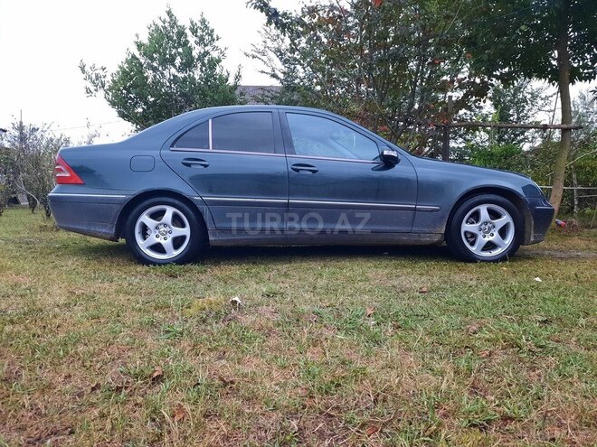 Mercedes C 200 2000, 450,000 km - 2.0 л - Lənkəran
