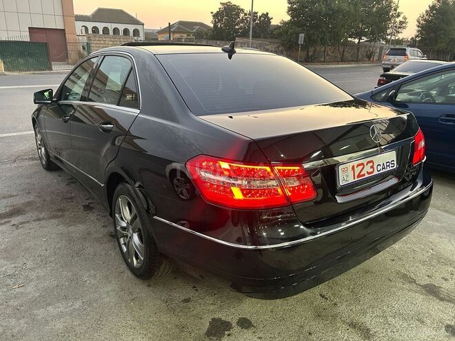 Mercedes E 220 d 2012, 188,000 km - 2.1 l - Bakı