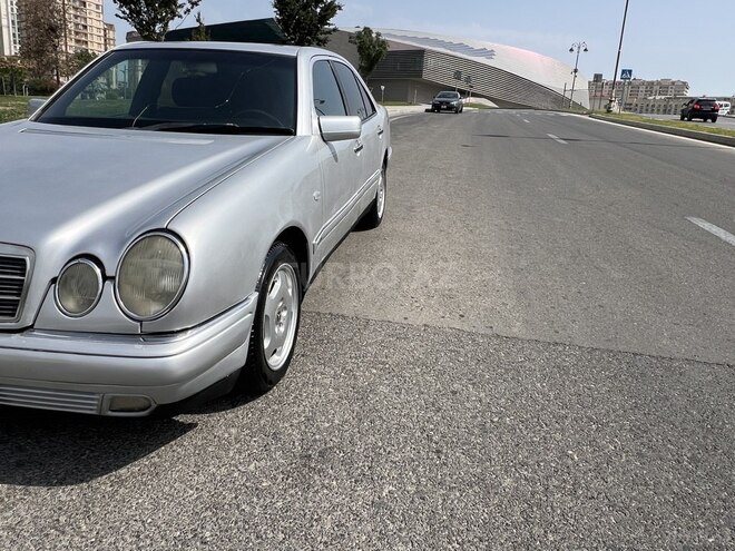 Mercedes E 200 1996, 364,000 km - 2.0 l - Bakı