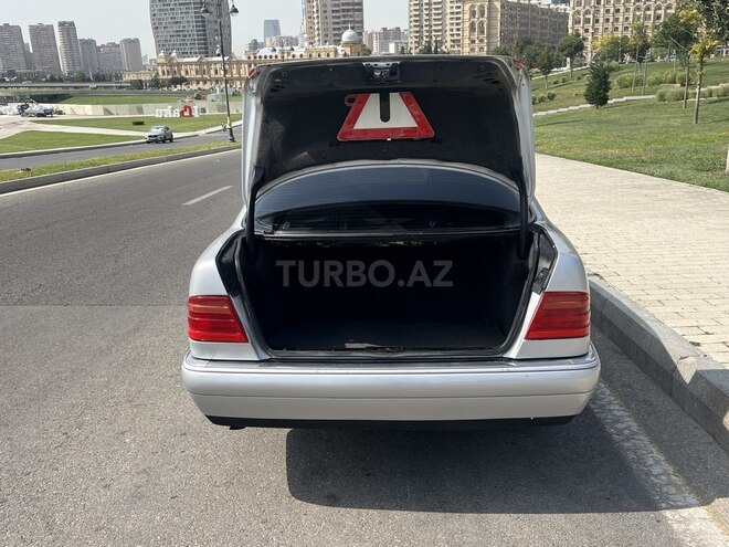 Mercedes E 200 1996, 364,000 km - 2.0 l - Bakı