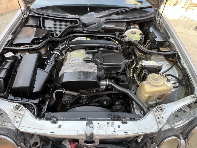 Mercedes E 200 1996, 364,000 km - 2.0 l - Bakı