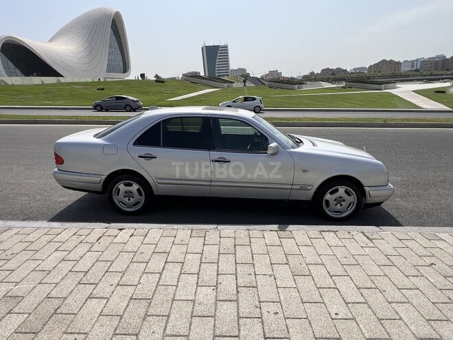 Mercedes E 200 1996, 364,000 km - 2.0 l - Bakı