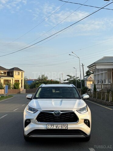 Toyota Highlander 2023, 20,000 km - 2.5 l - Zaqatala