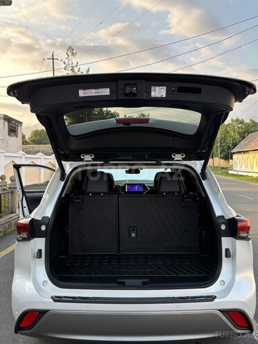 Toyota Highlander 2023, 20,000 km - 2.5 l - Zaqatala