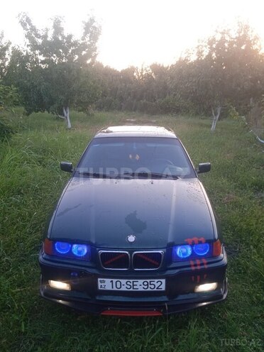BMW 316 1996, 433,149 km - 1.6 l - Qusar