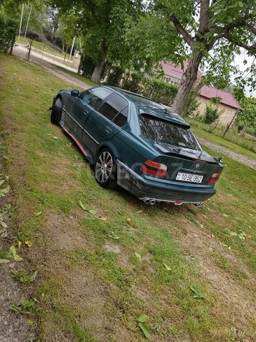 BMW 316 1996, 433,149 km - 1.6 l - Qusar