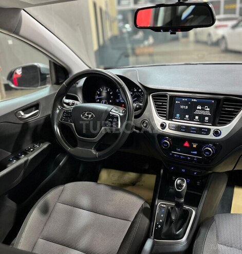 Hyundai Accent 2021, 100,000 km - 1.6 l - Sumqayıt