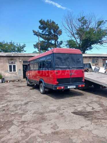 Mercedes 609 D 1992, 45,000 km - 4.0 л - Gədəbəy