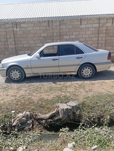 Mercedes C 200 1998, 233,367 km - 2.0 л - Göyçay