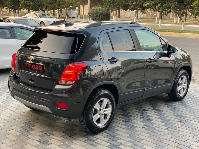 Chevrolet Trax-11