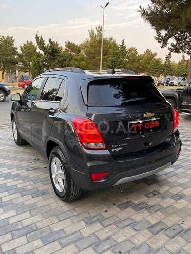 Chevrolet Trax-9