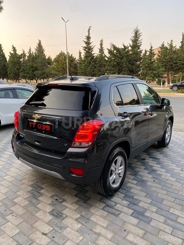 Chevrolet Trax-10