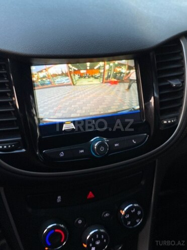 Chevrolet Trax-19